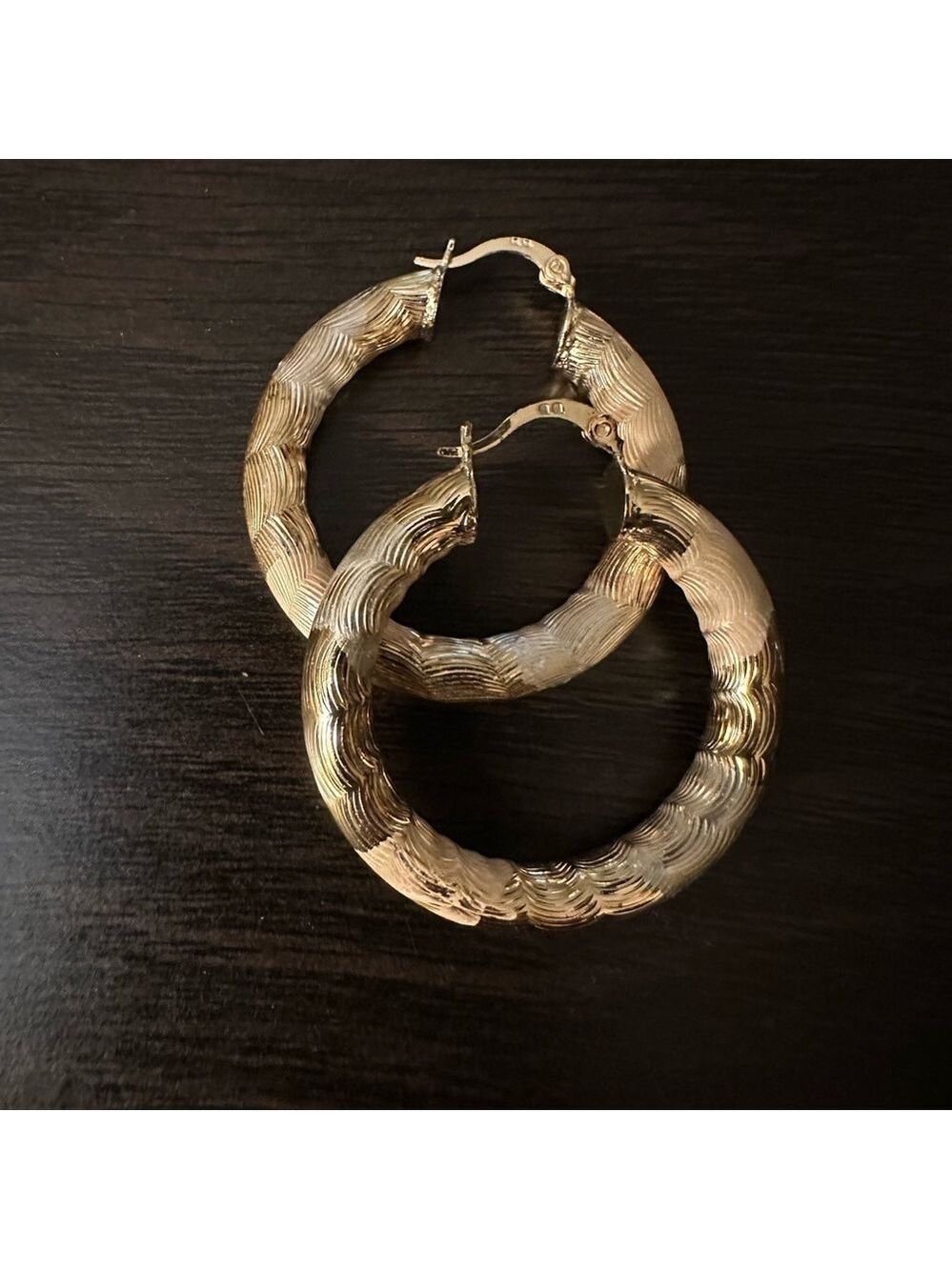 18K Yellow Gold Filled Fish Scale Tri-Color 1.5inch Round Tubular Hoop Earrings